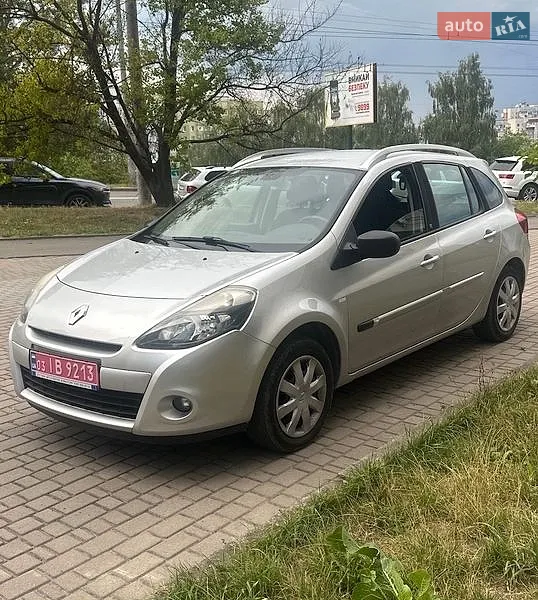 Renault Clio 2011