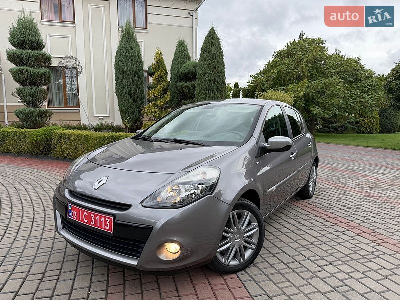 Хэтчбек Renault Clio 2012 в Луцке