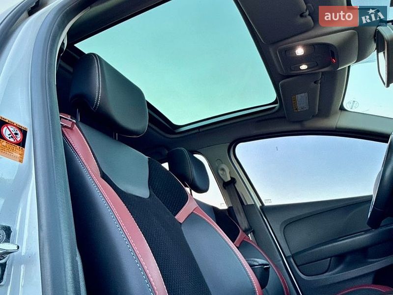 Хетчбек Renault Clio 2017 в Одесі