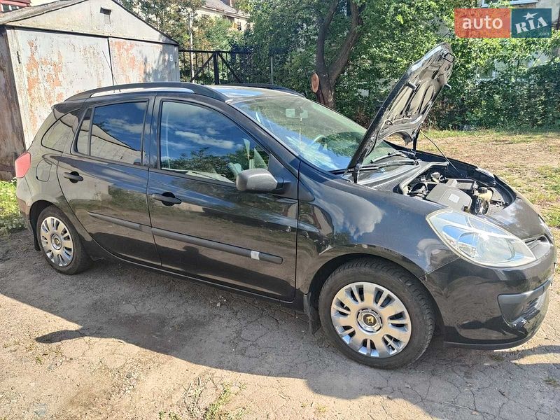 Универсал Renault Clio 2009 в Луцке