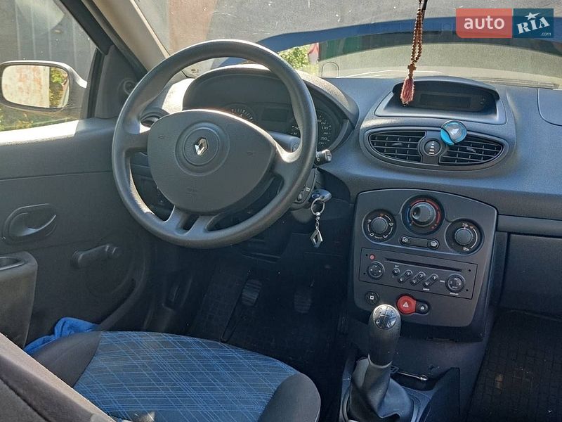 Универсал Renault Clio 2009 в Луцке