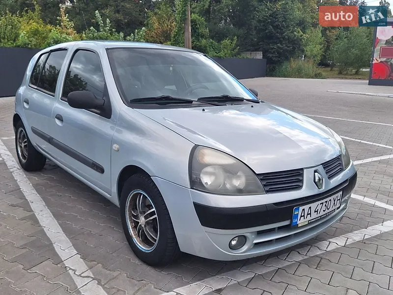 Renault Clio 2004