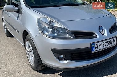 Хэтчбек Renault Clio 2006 в Виннице