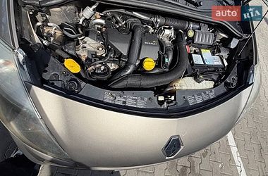Универсал Renault Clio 2011 в Луцке