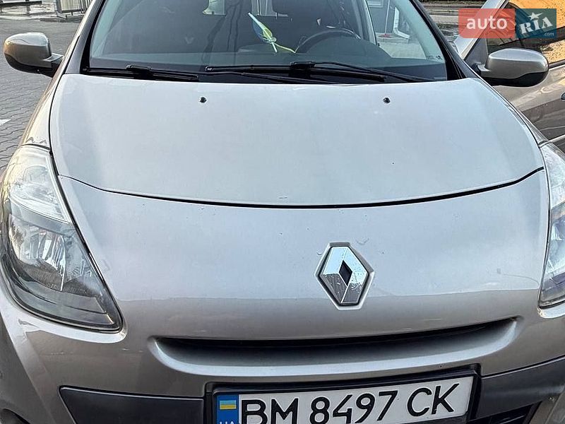 Универсал Renault Clio 2011 в Луцке