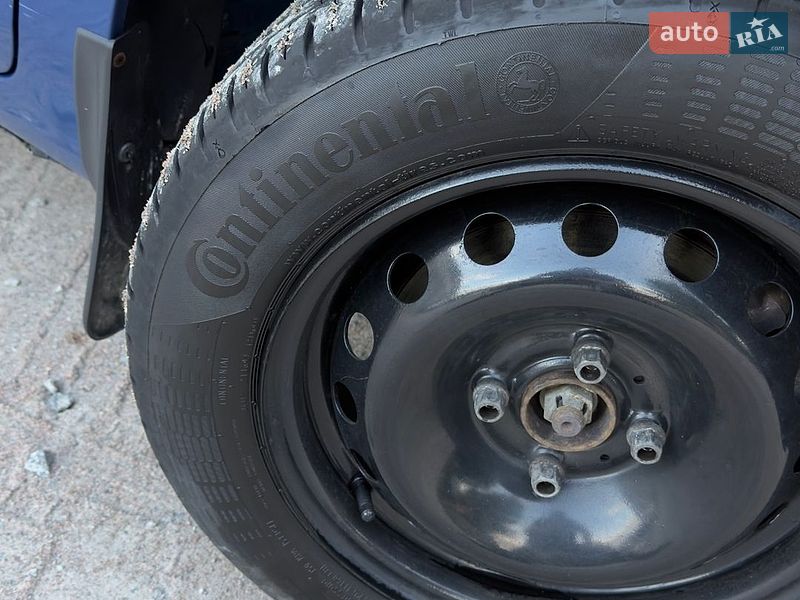 Хэтчбек Renault Clio 2009 в Киеве фото 4 Хэтчбек Renault Clio 2009 в Киеве