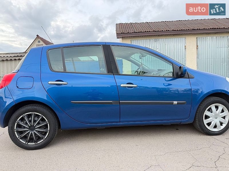 Хетчбек Renault Clio 2008 в Макарові
