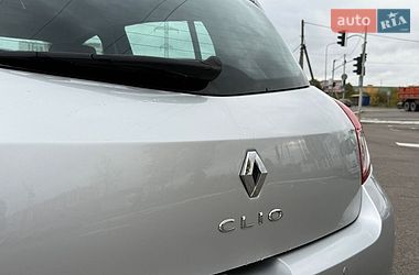 Хэтчбек Renault Clio 2011 в Луцке