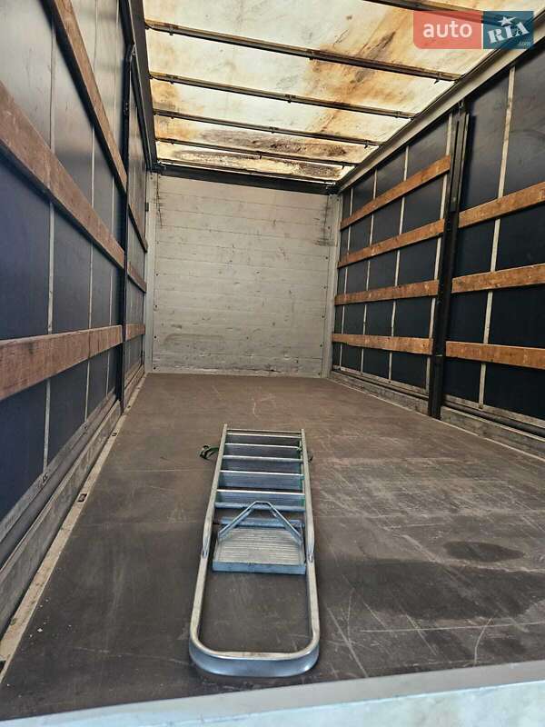 Тентований Renault D-Series 2014 в Ковелі