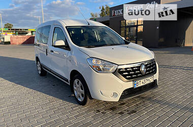 Минивэн Renault Dokker 2018 в 