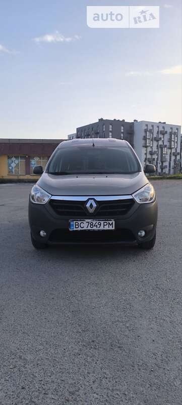 Мінівен Renault Dokker 2015 в Львові