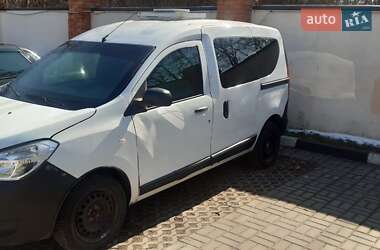 Минивэн Renault Dokker 2015 в 