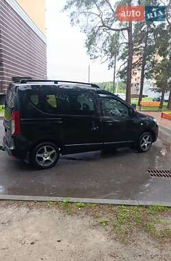Мінівен Renault Dokker 2013 в 