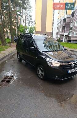 Мінівен Renault Dokker 2013 в 