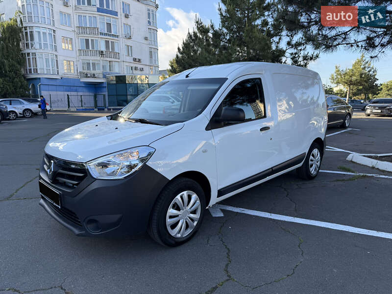 Вантажний фургон Renault Dokker 2016 в Одесі