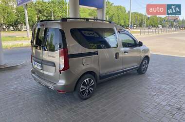 Минивэн Renault Dokker 2015 в 