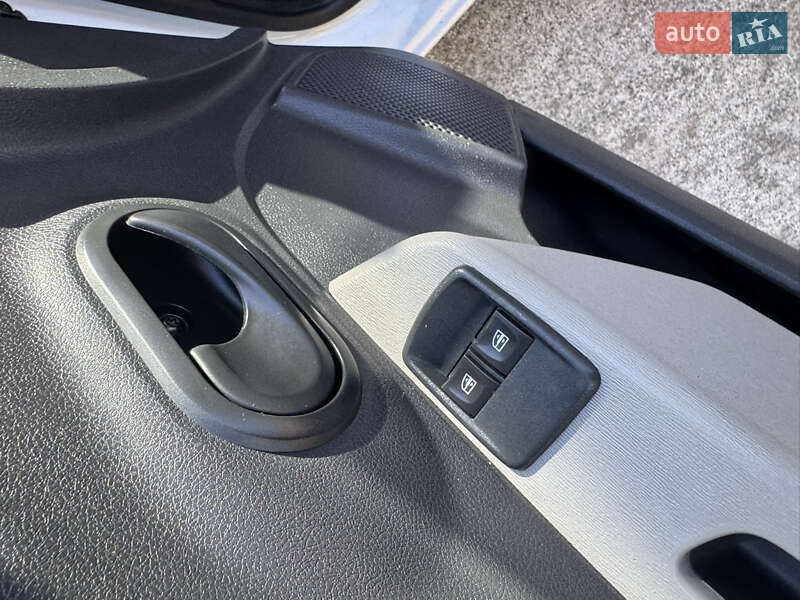 Грузовой фургон Renault Dokker 2014 в Корсуне-Шевченковском