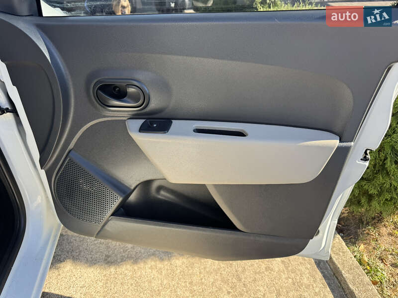 Грузовой фургон Renault Dokker 2014 в Корсуне-Шевченковском