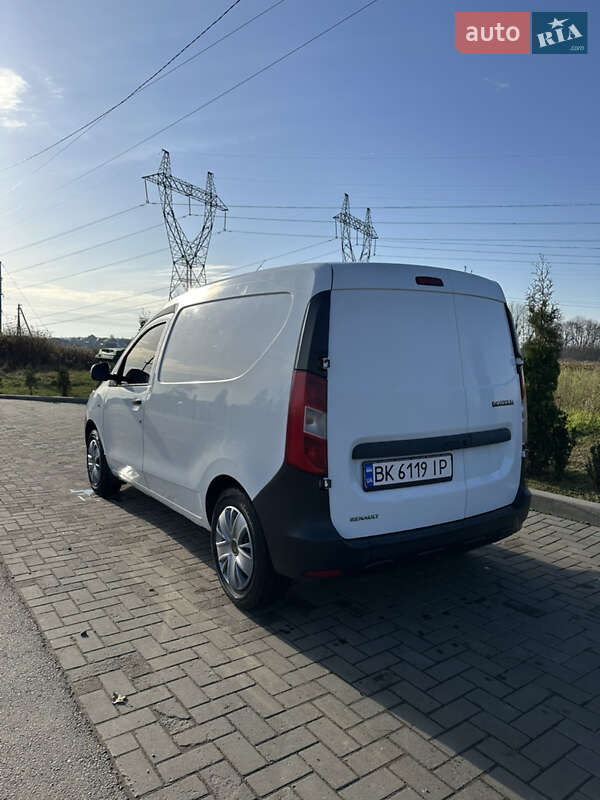 Другие грузовики Renault Dokker 2013 в Ровно фото 3 Другие грузовики Renault Dokker 2013 в Ровно
