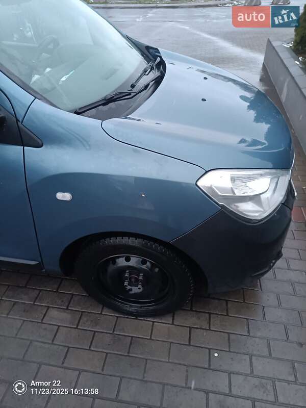 Минивэн Renault Dokker 2013 в Вараше