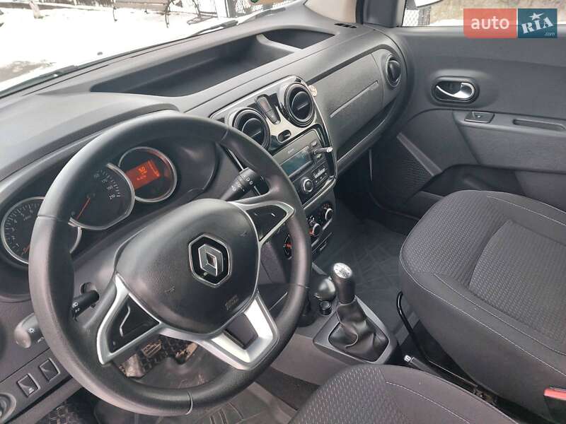 Минивэн Renault Dokker 2018 в Косове фото 24 Минивэн Renault Dokker 2018 в Косове