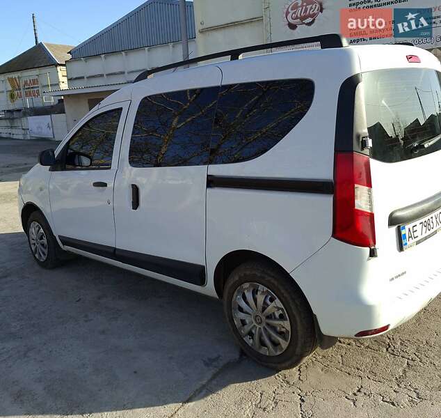 Минивэн Renault Dokker 2016 в Никополе