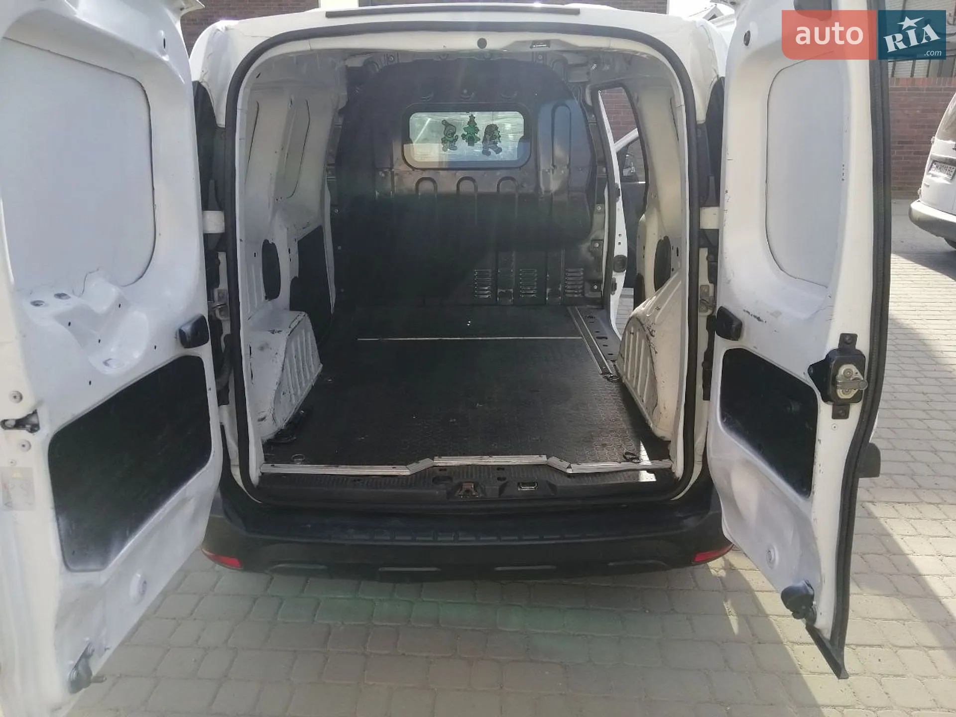 Renault Dokker 2016 VIN VF18SR23456869733 фото оголошення 16 з 23