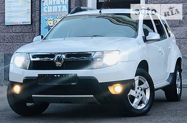 Внедорожник / Кроссовер Renault Duster 2013 в Каменском