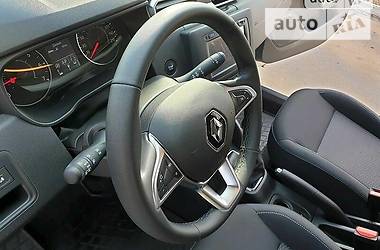 Позашляховик / Кросовер Renault Duster 2018 в 