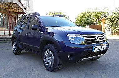 Внедорожник / Кроссовер Renault Duster 2013 в Умани