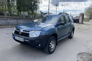 RENAULT DUSTER 2010