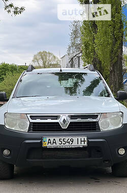 Позашляховик / Кросовер Renault Duster 2010 в Києві