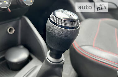 Внедорожник / Кроссовер Renault Duster 2020 в 