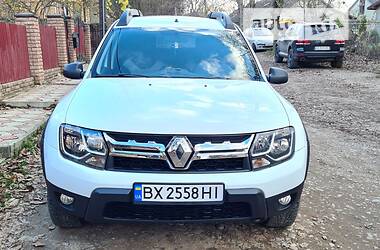 Внедорожник / Кроссовер Renault Duster 2017 в Черновцах