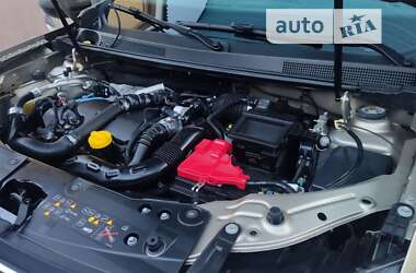 Внедорожник / Кроссовер Renault Duster 2018 в 
