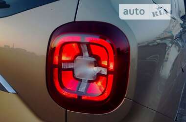Внедорожник / Кроссовер Renault Duster 2018 в 