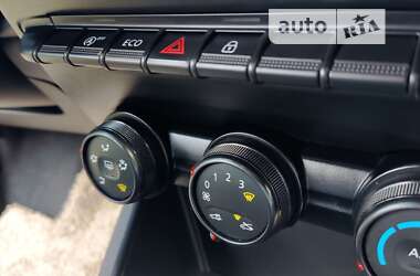 Внедорожник / Кроссовер Renault Duster 2018 в 