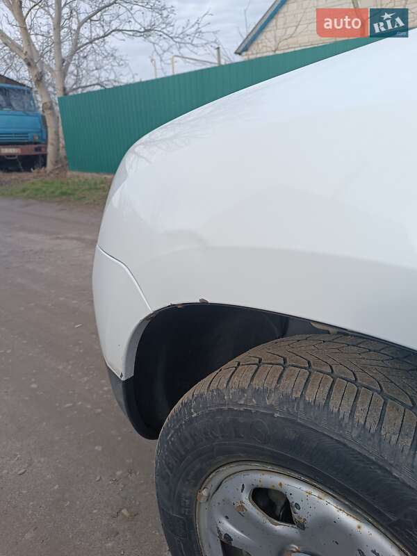 Позашляховик / Кросовер Renault Duster 2014 в Тетієві