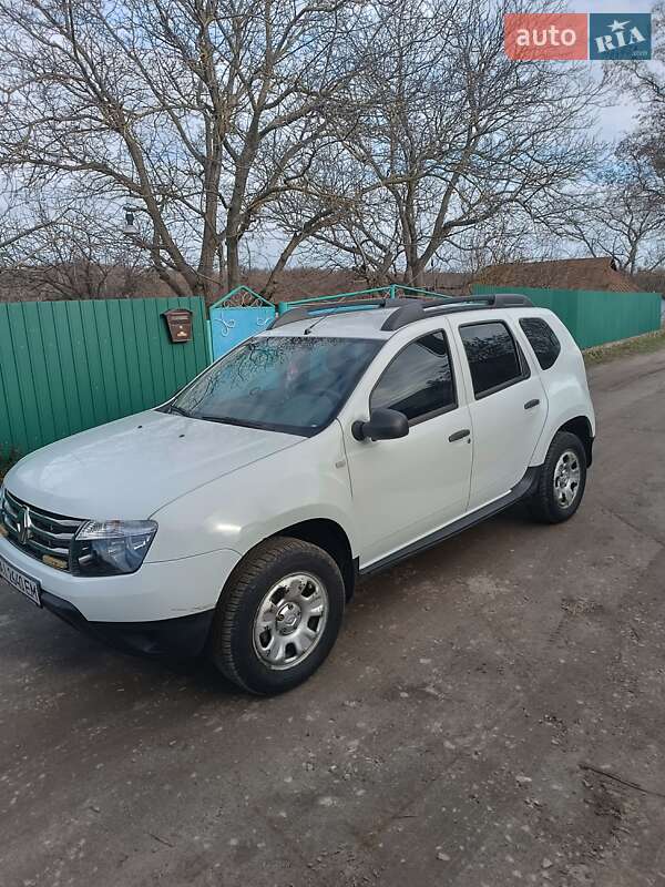 Позашляховик / Кросовер Renault Duster 2014 в Тетієві