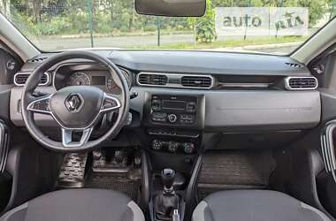 Позашляховик / Кросовер Renault Duster 2020 в 