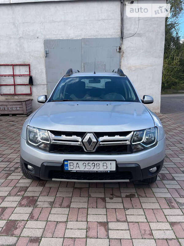 Внедорожник / Кроссовер Renault Duster 2016 в Кривом Роге
