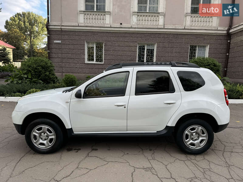 Внедорожник / Кроссовер Renault Duster 2017 в Каменском