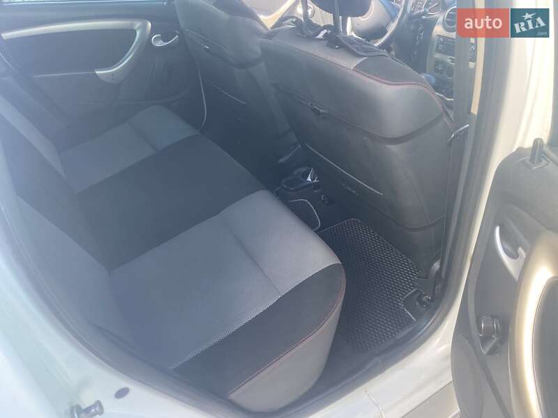 Внедорожник / Кроссовер Renault Duster 2012 в Тернополе