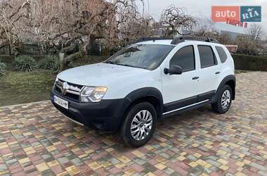 Внедорожник / Кроссовер Renault Duster 2017 в 