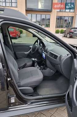 Внедорожник / Кроссовер Renault Duster 2012 в 
