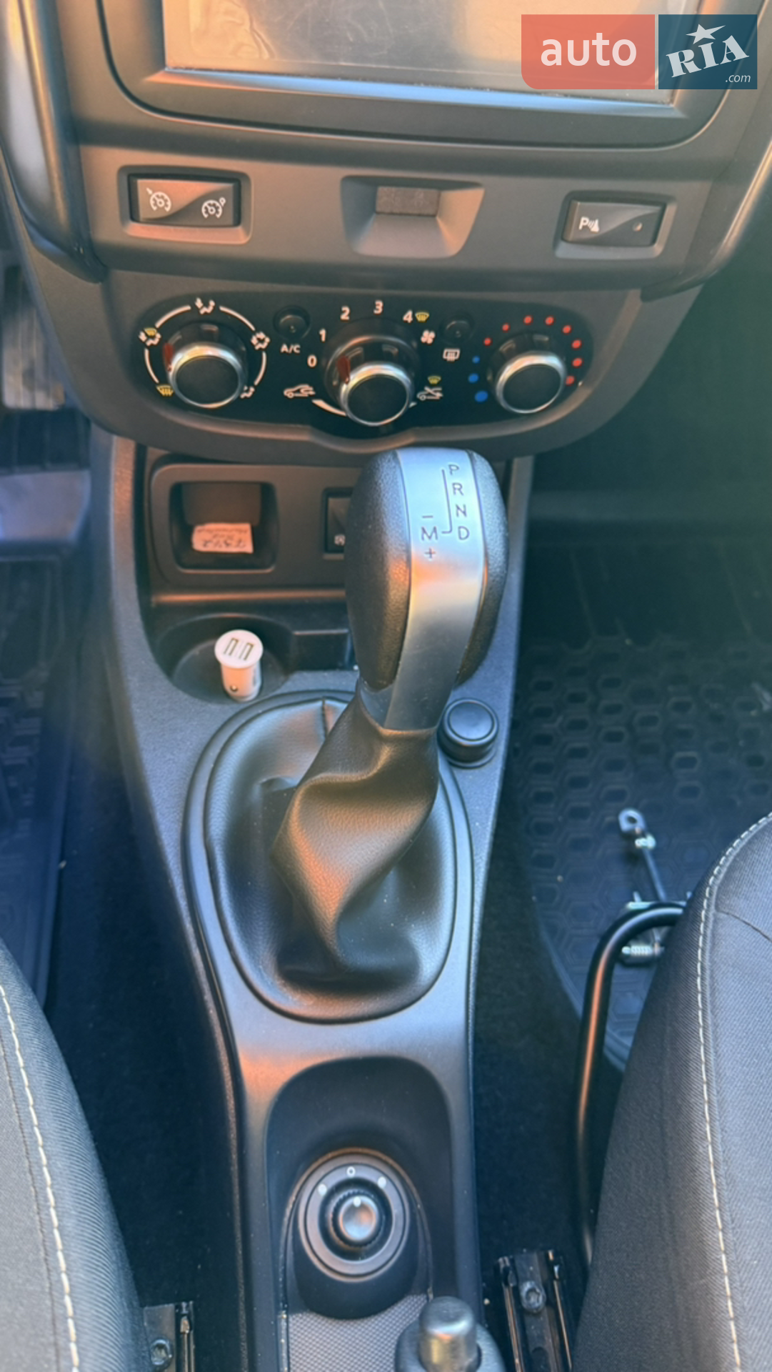2017 Renault Duster - мініатюра 11