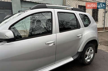 Внедорожник / Кроссовер Renault Duster 2010 в 