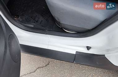 Позашляховик / Кросовер Renault Duster 2012 в 