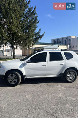 Позашляховик / Кросовер Renault Duster 2017 в 