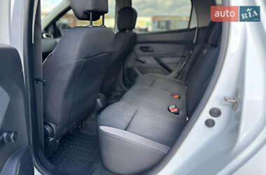 Внедорожник / Кроссовер Renault Duster 2019 в 